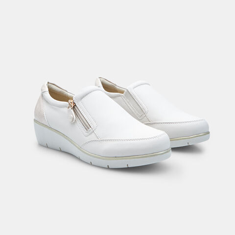 Mokasyny damskie BATA COMFIT na co dzień, biały