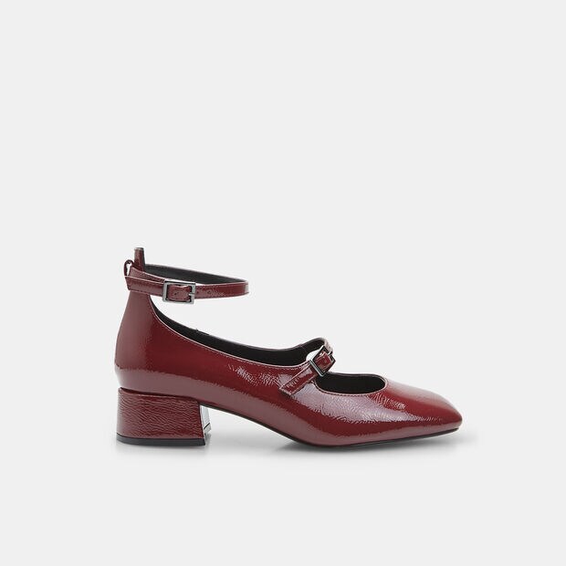 Eleganckie szpilki BATA dla kobiet, czerwony