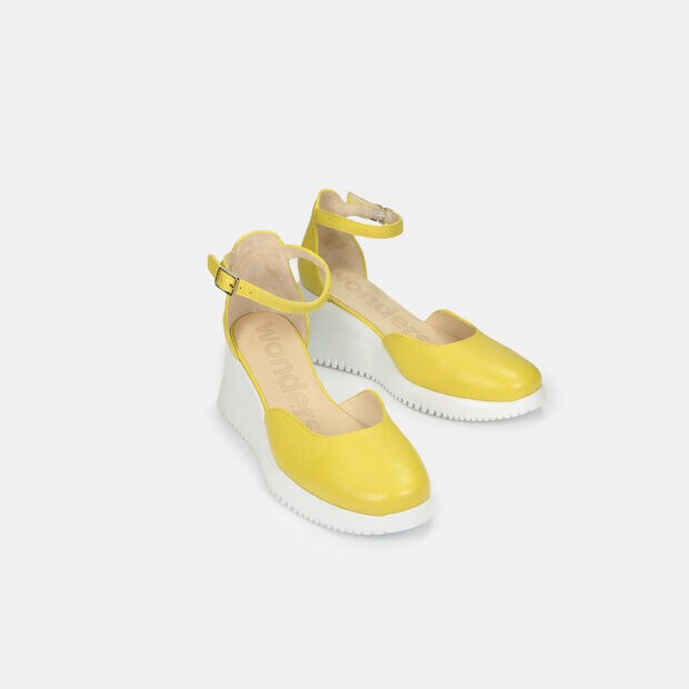Letnie sk&oacute;rzane buty damskie, 