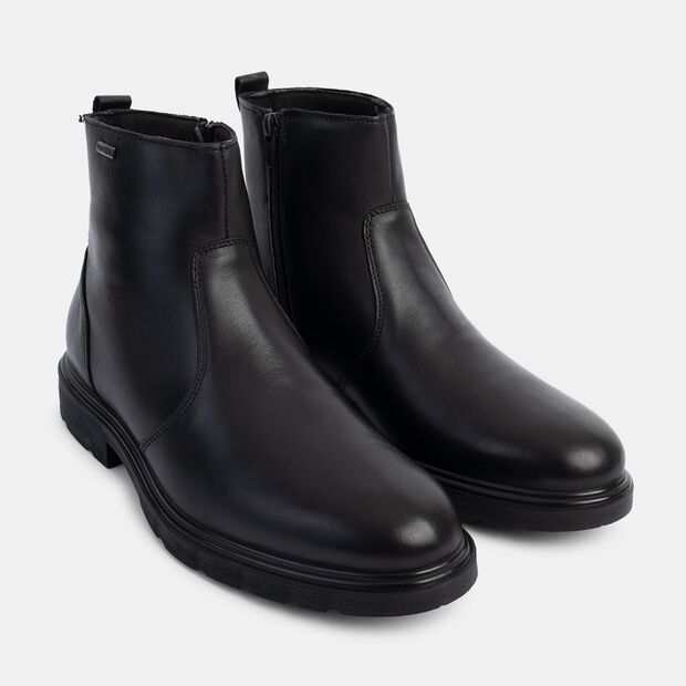 Męskie zimowe sk&oacute;rzane buty formalne za kostkę Bata, czarny