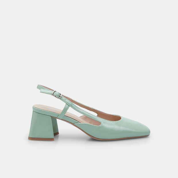 Slingbacki lodičky Bata, 
