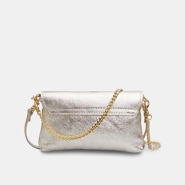 Kožen&aacute; metalick&aacute; crossbody kabelka Baťa, strieborn&aacute;