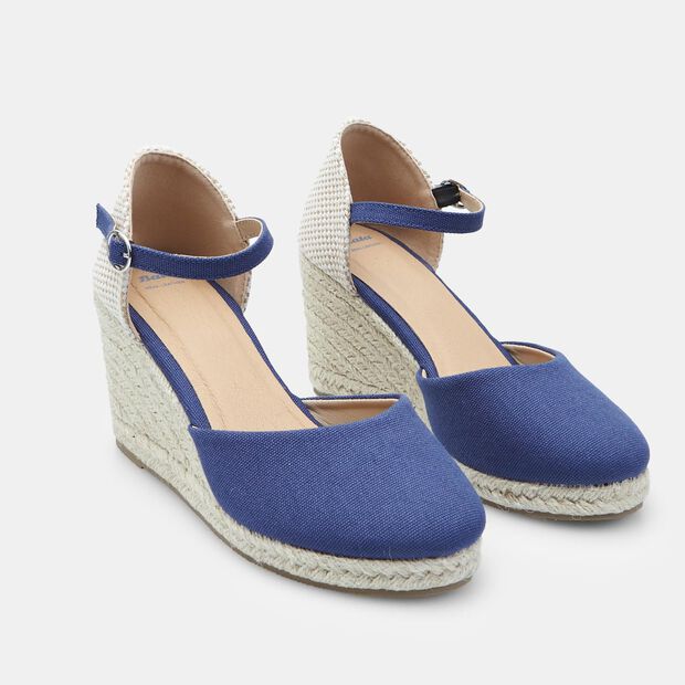 D&aacute;mske espadrilky BATA, 