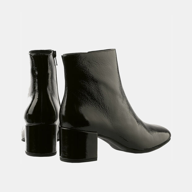 D&aacute;mske zimn&eacute; čižmy tepl&eacute; a elegantn&eacute; H&ouml;gl, čierna