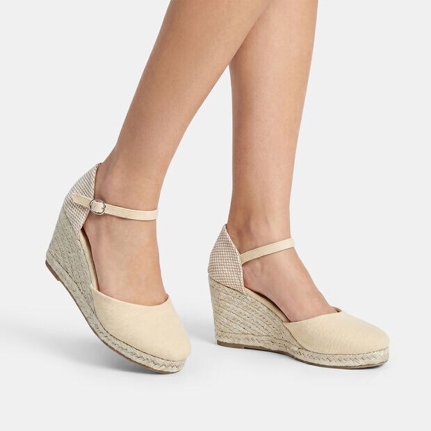 D&aacute;mske espadrilky BATA, telov&aacute;