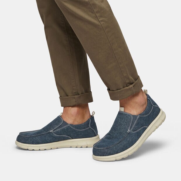 P&aacute;nske slip on top&aacute;nky Bata, modr&aacute;