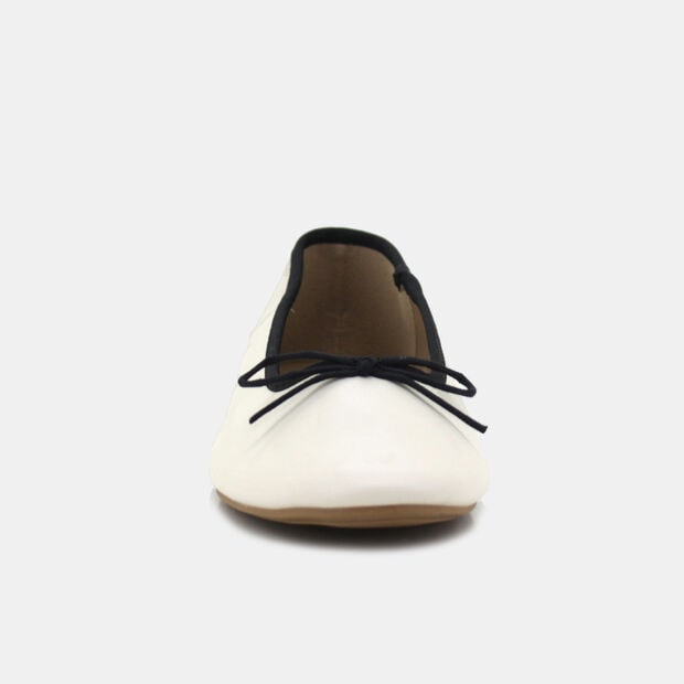 BATA WOMEN BALLERINA