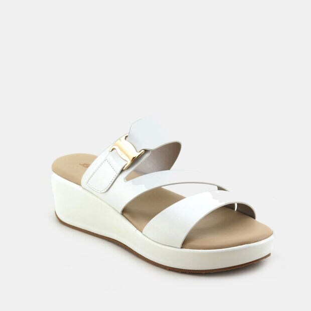 BATA WOMEN WEDGES