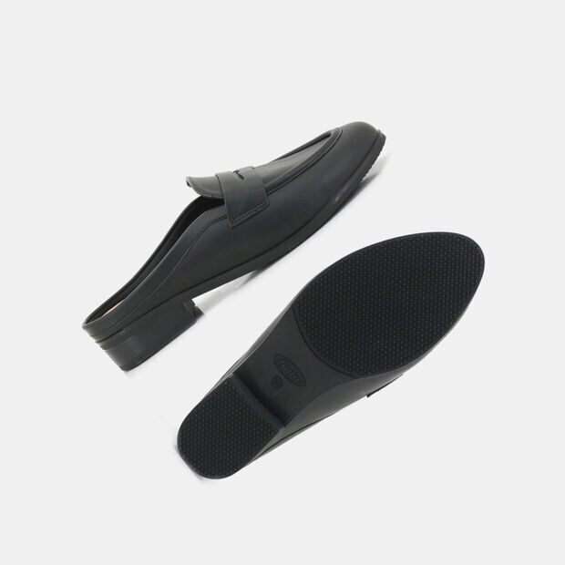 BATA WOMEN SHOES
