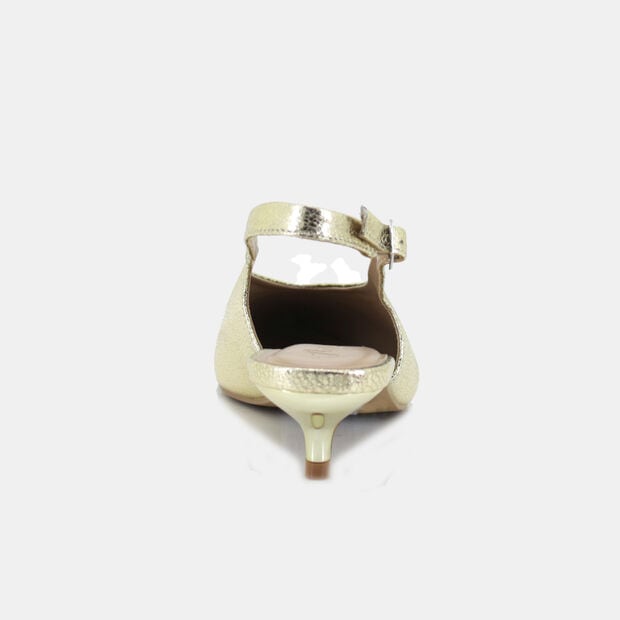 BATA WOMEN SHOES