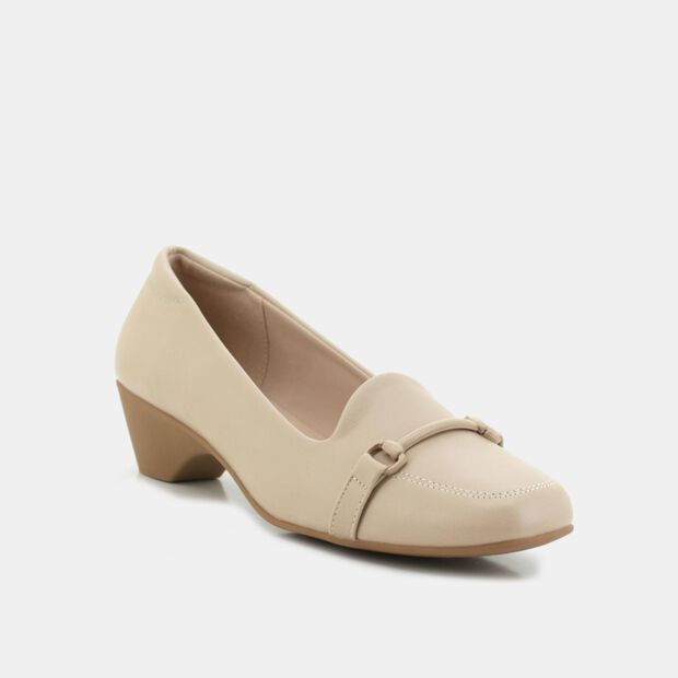 BATA WOMEN SHOES