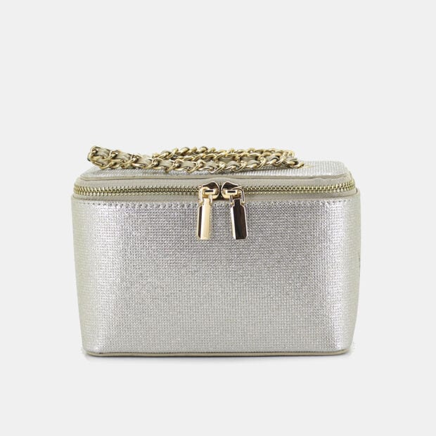 BATA BAGS