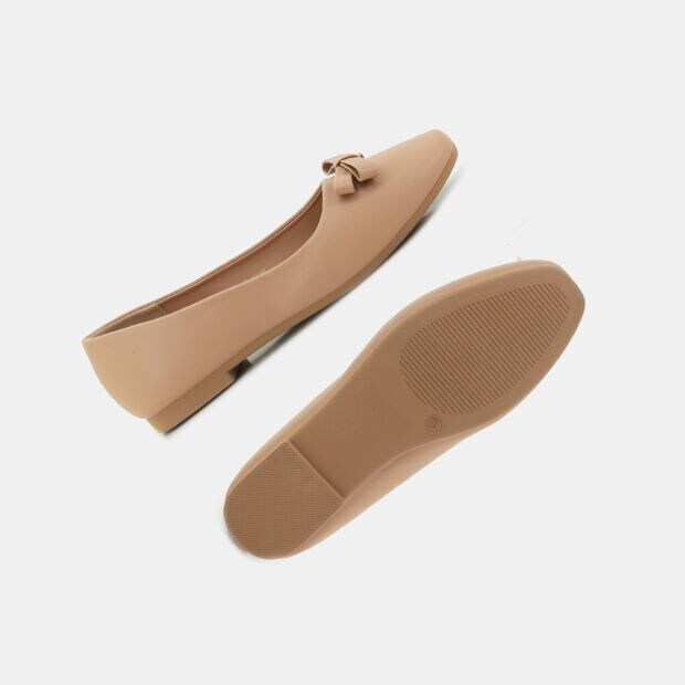 BATA WOMEN SHOES