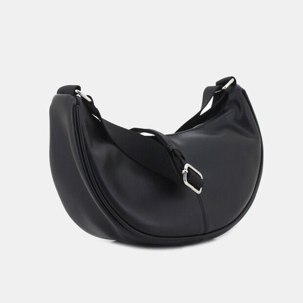 BATA RED LABEL BAGS
