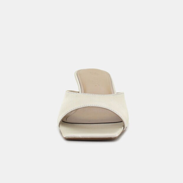 BATA WOMEN SANDALS