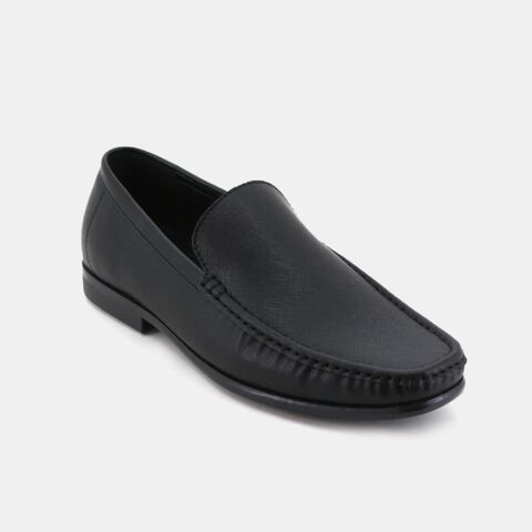 BATA MEN MOCCASINS