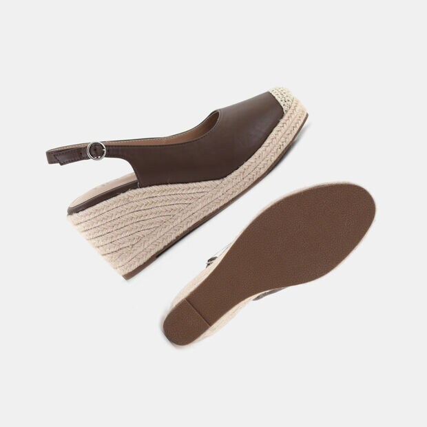 BATA WOMEN SHOES