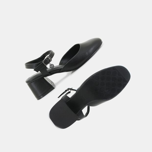 BATA WOMEN SHOES