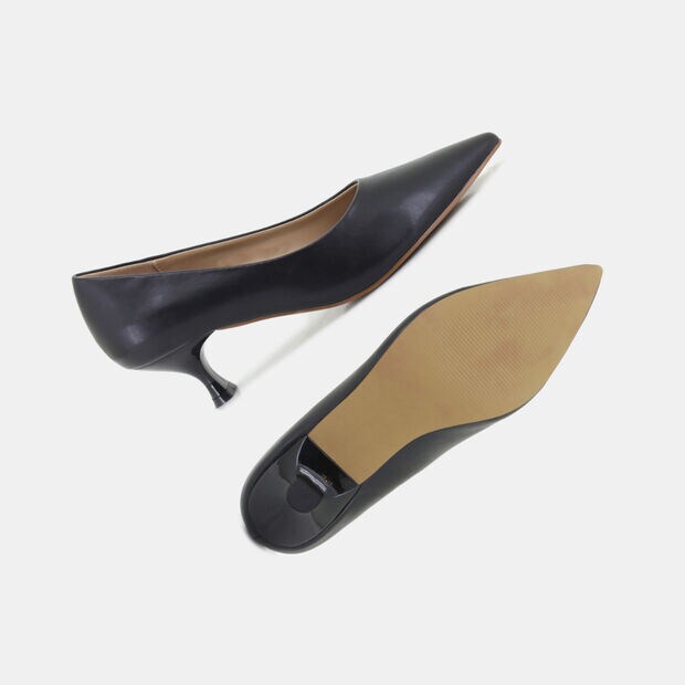 BATA WOMEN SHOES