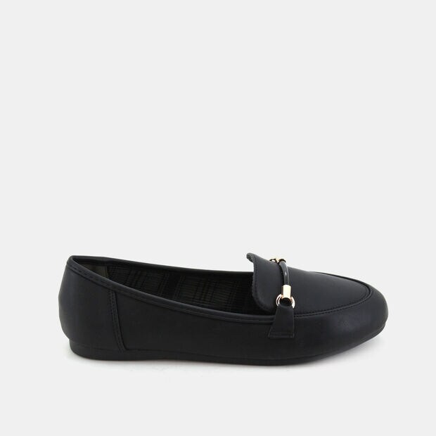 BATA WOMEN SHOES
