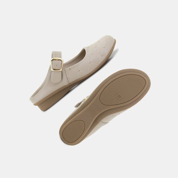 BATA WOMEN SHOES
