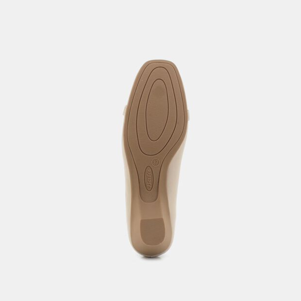 BATA WOMEN SHOES