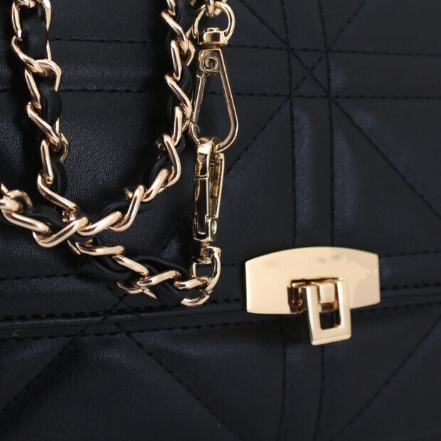 BATA RED LABEL BAGS
