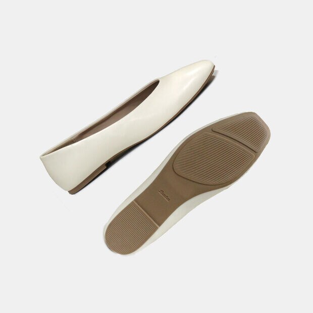 BATA WOMEN BALLERINA