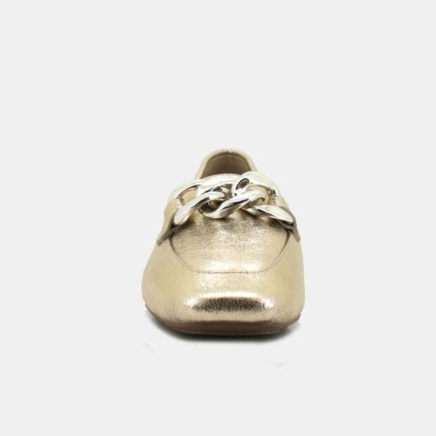BATA WOMEN SHOES
