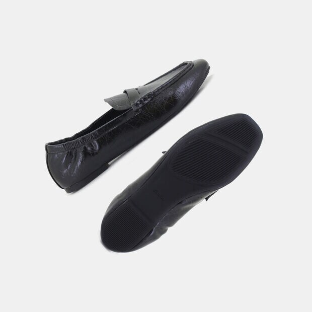 BATA WOMEN SHOES