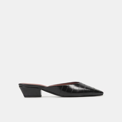 Zapatos De Vestir Mujer Bata, Negro