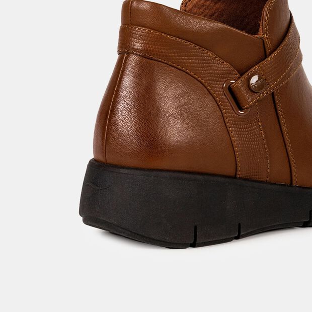 Botines Casuales Mujer Bata Comfit , Marr&oacute;n