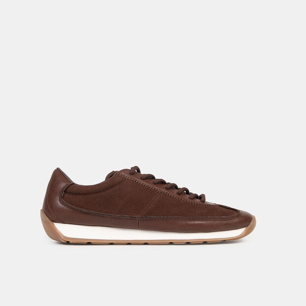 Zapatillas Casuales Mujer Bata, Marr&oacute;n