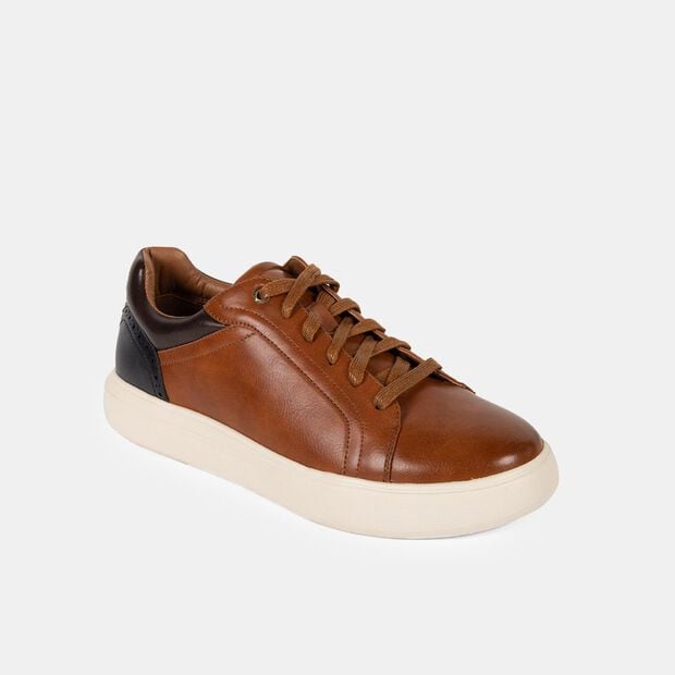 Zapatillas Casuales Hombre Bata Red Fury, Marr&oacute;n