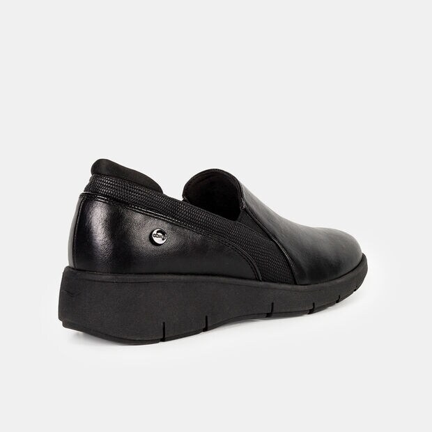 Mocasines Mujer Bata Comfit Fiona, Negro