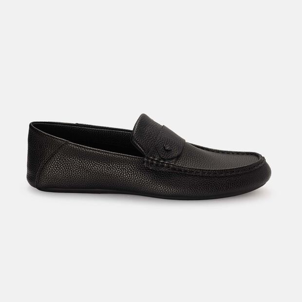 BATA MEN DRESS