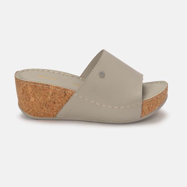 BATA WOMEN BALLERINA
