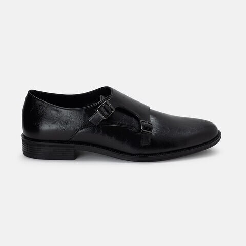 BATA MEN DRESS