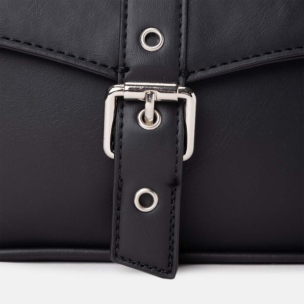 BATA ACCESSORIES BAGS