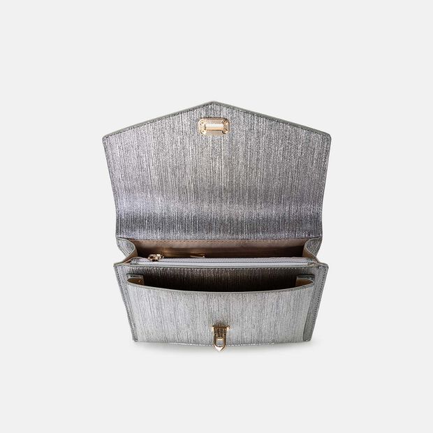 BATA ACCESSORIES BAGS