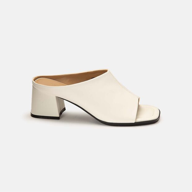 BATA WOMEN SANDALS