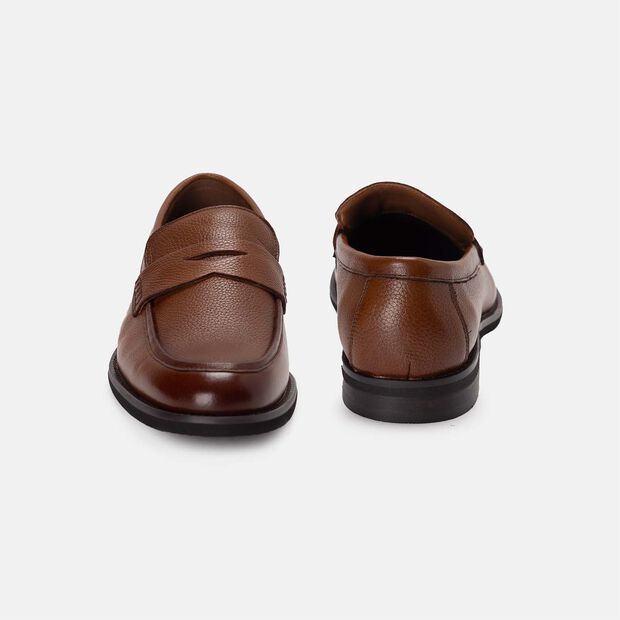 BATA MEN DRESS