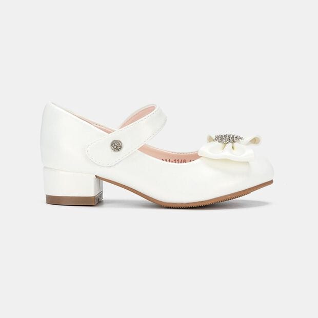 Bata Bubble Gummers Girls Casuals Shoes FRILLS