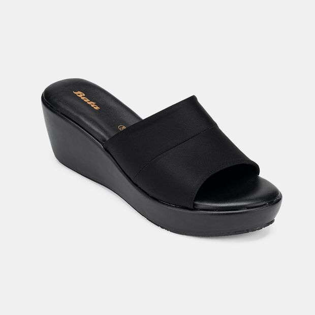Bata Women's Wedge Shoes CAZZ