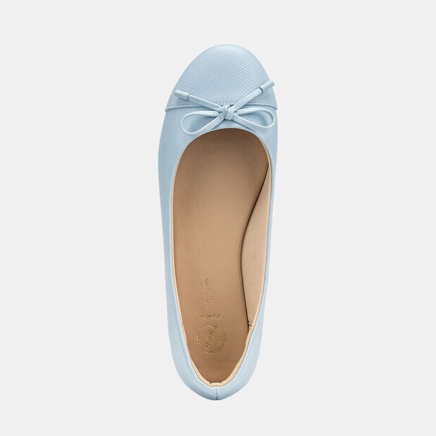 ฺBata Women's Casuals Shoes DELHI 100