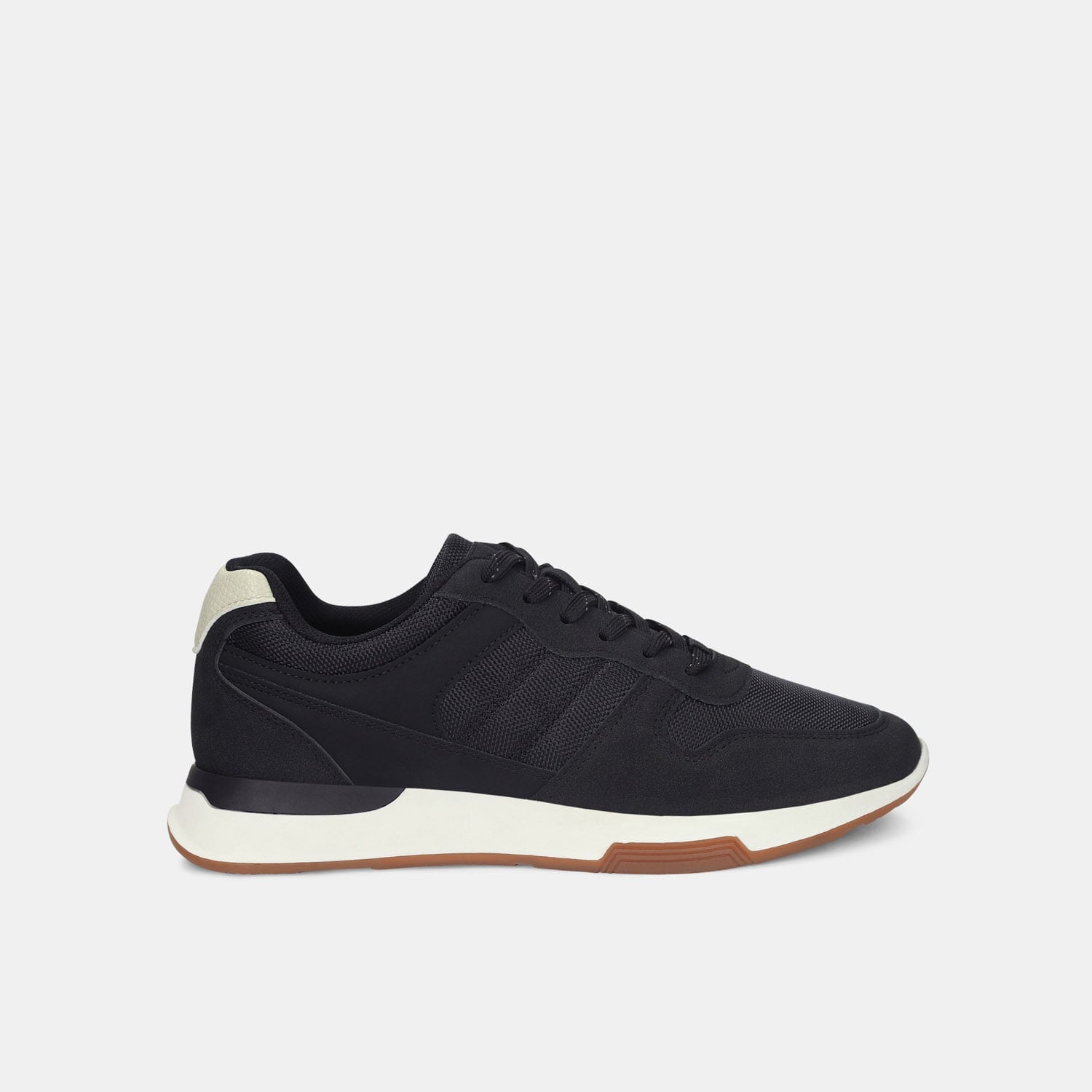Tenis Para Hombre Bata Negro Omar Roldan