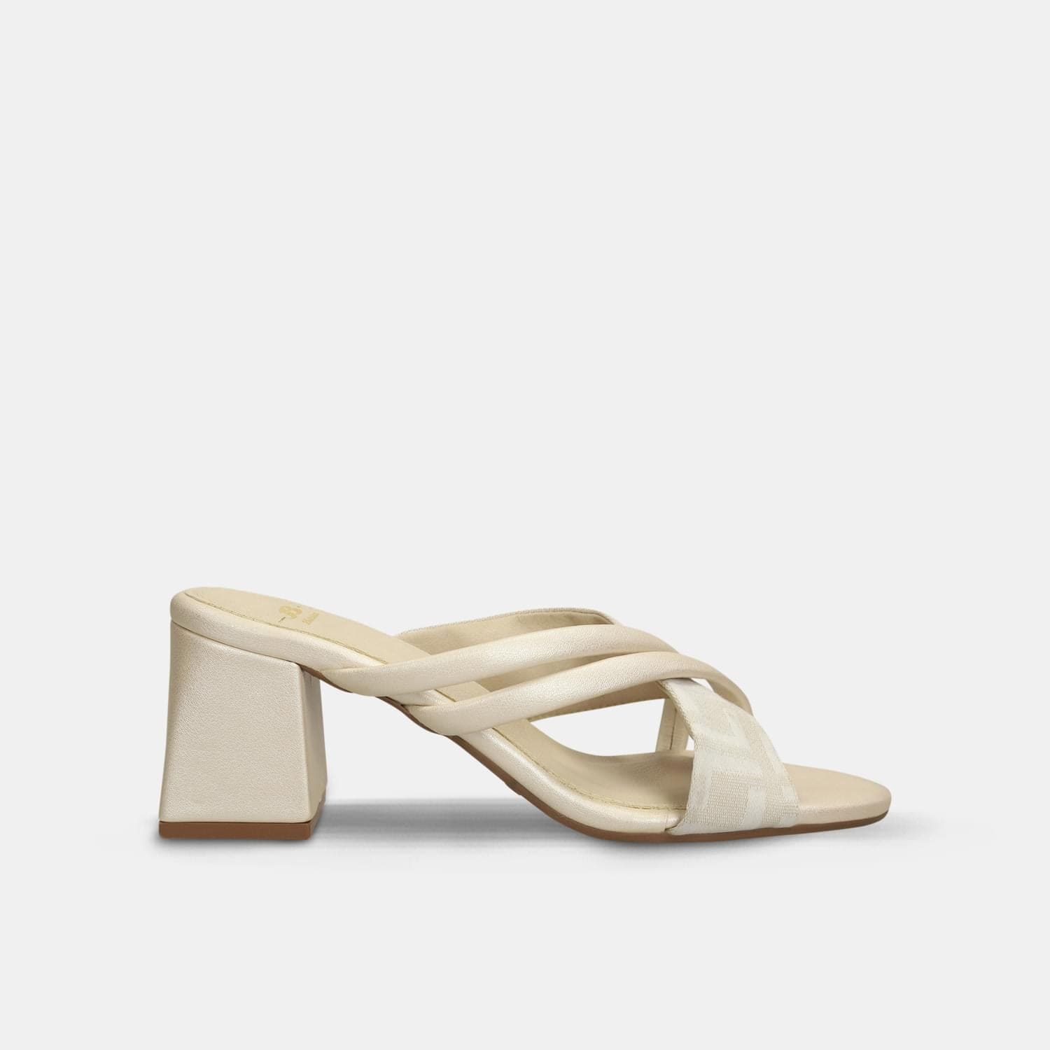 Sandalias Para Mujer Bata Blanco Jaidev