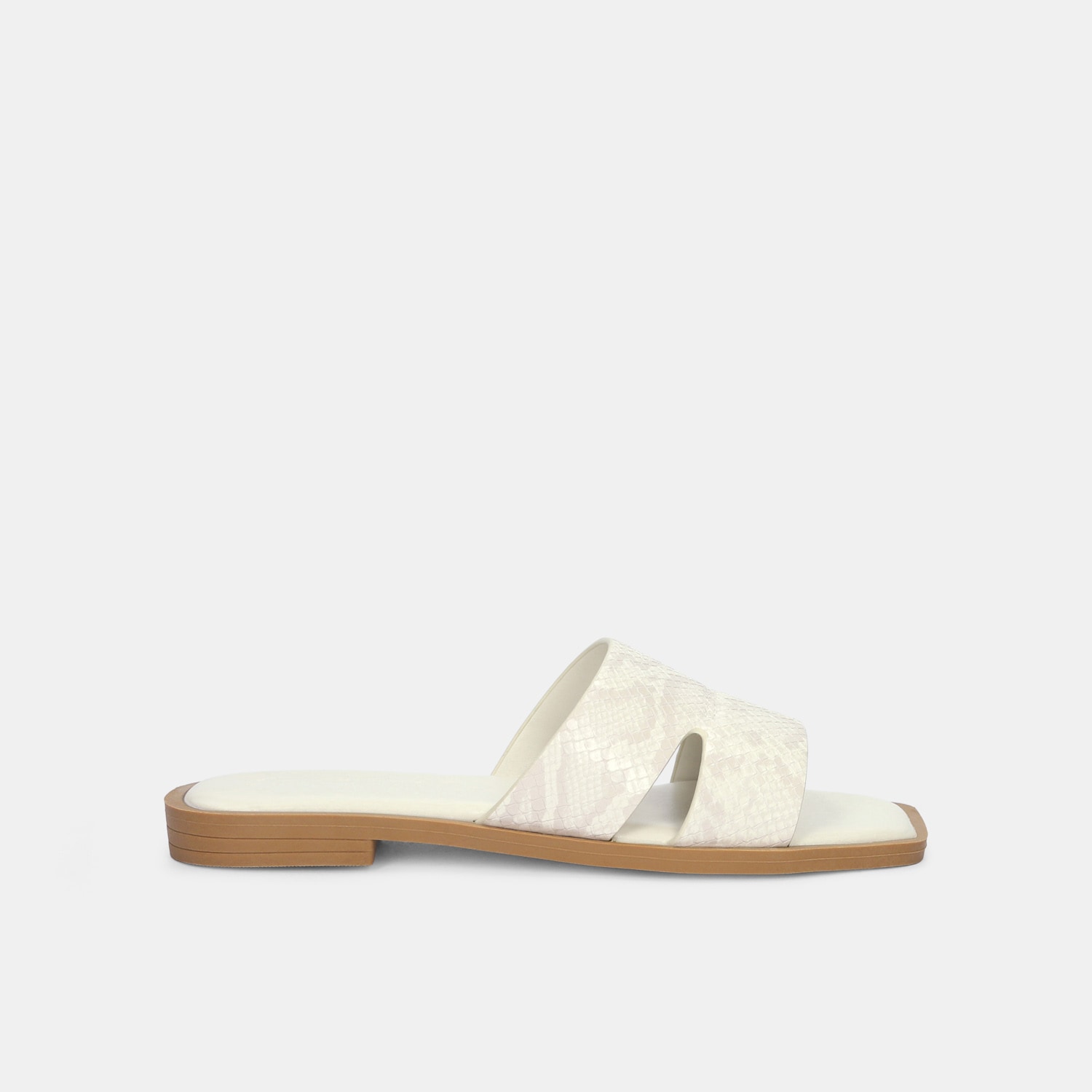 Sandalias Para Mujer Bata Beige Perrie Summer