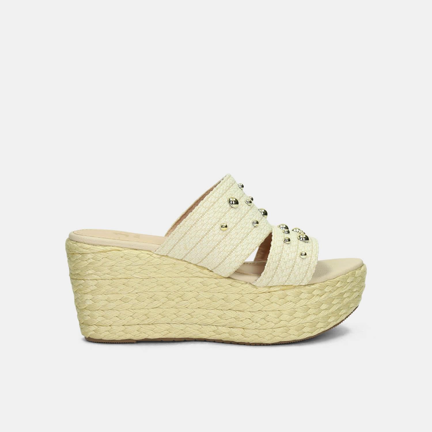 Sandalias Para Mujer Bata Beige Karton