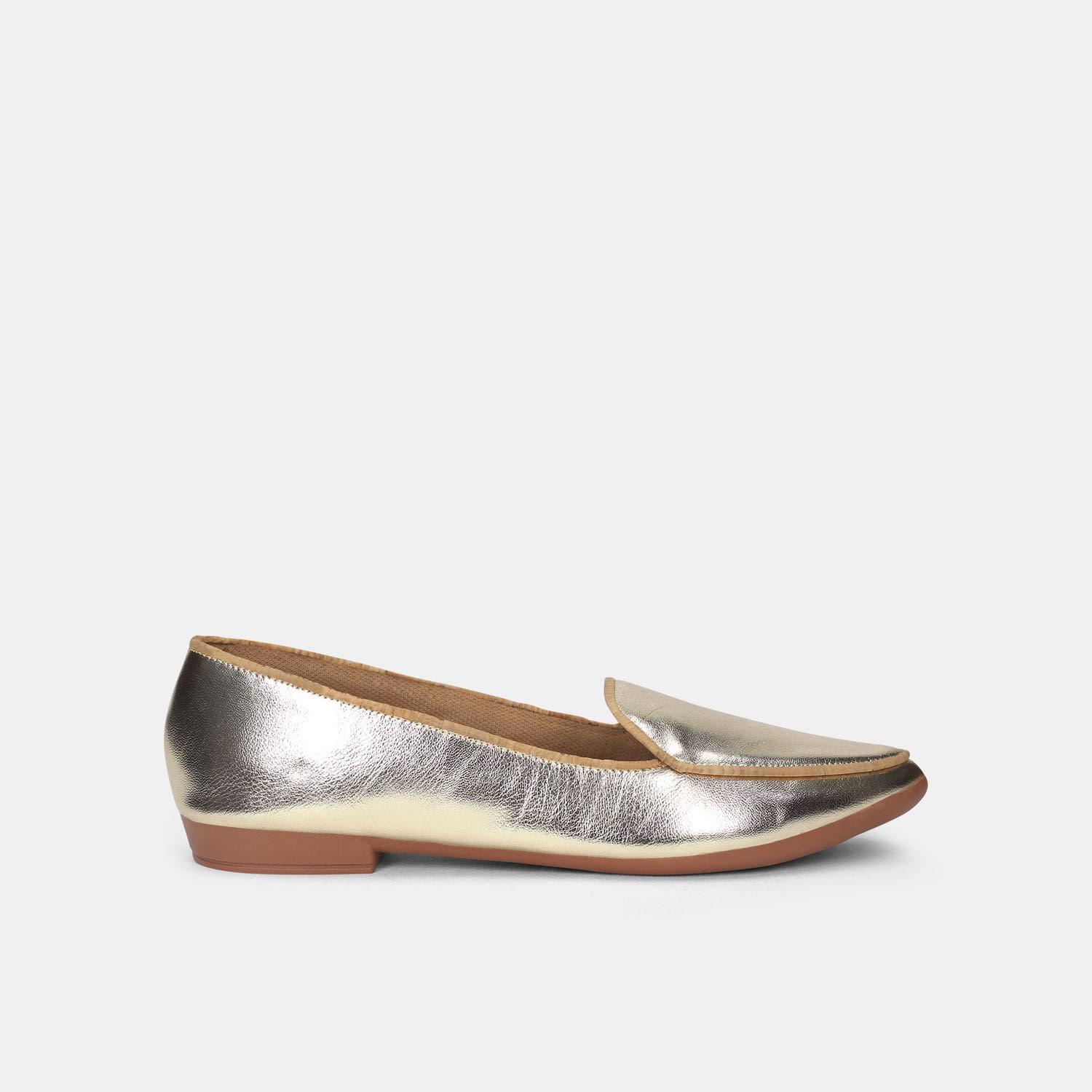 Baleta Para Mujer Bata Beige Gina'S Puntuda